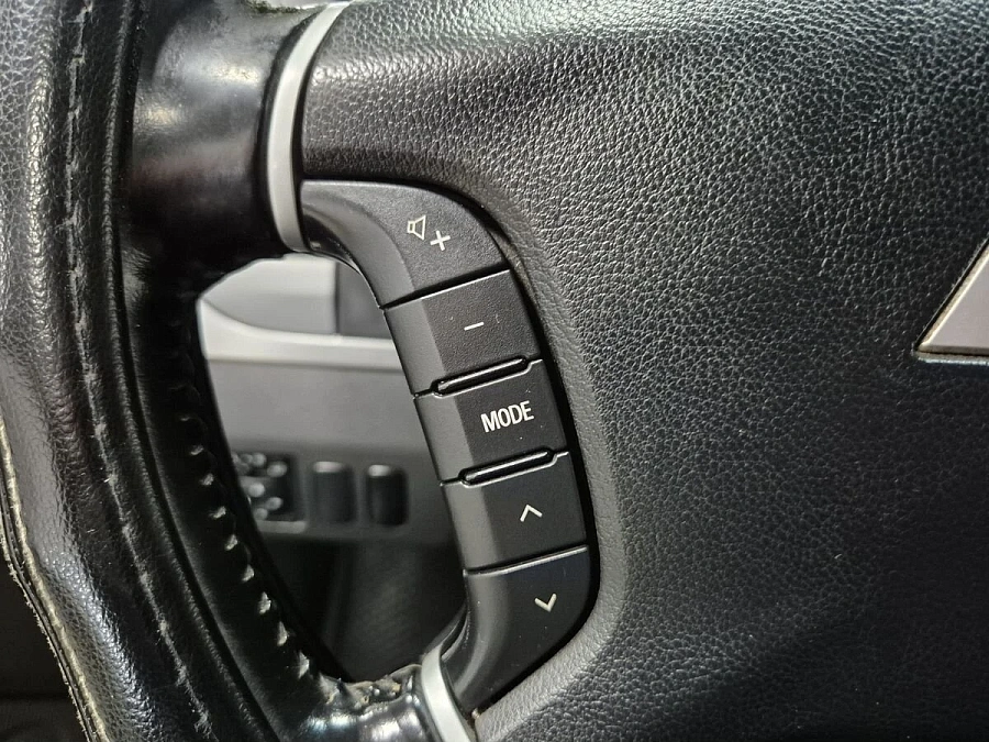 Mitsubishi Pajero, 2015г., полный привод, автомат