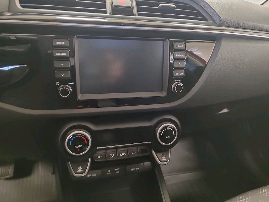 Kia , 2018г., передний привод, автомат