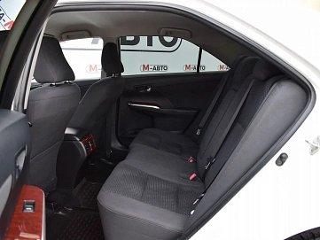 Toyota Camry, 2013г, передний привод, автомат