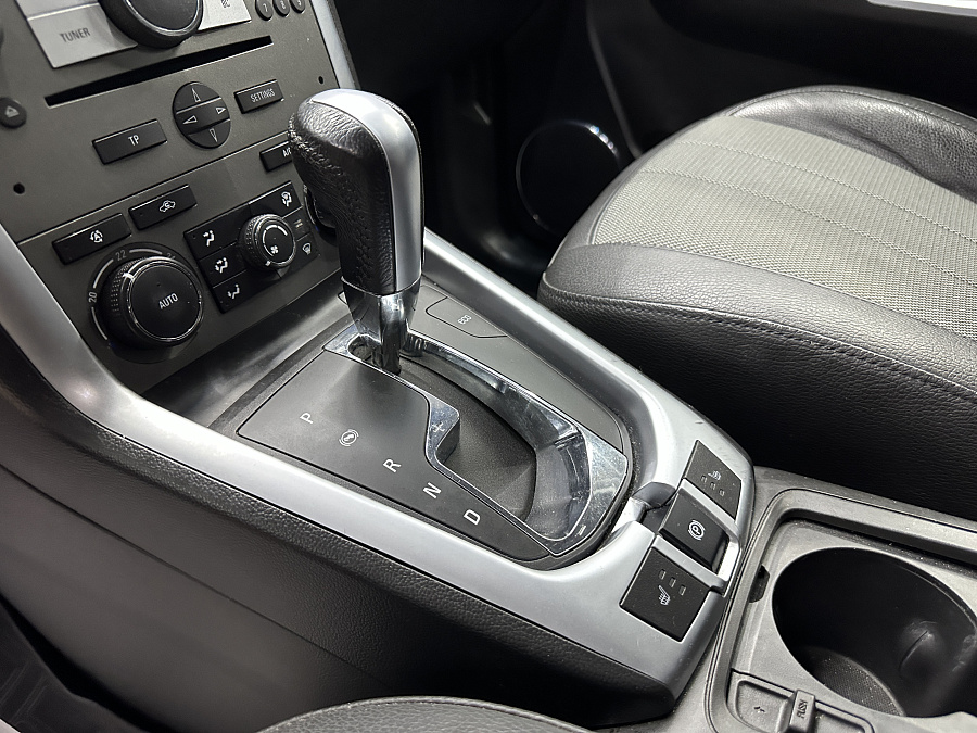 Opel Antara, 2014г., полный привод, автомат