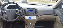 Hyundai Avante, 2009г., передний привод, автомат