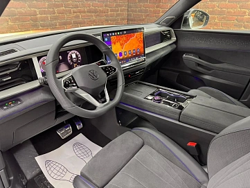 Volkswagen , 2025г., полный привод, робот