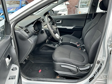 Kia Rio, 2014г, передний привод, механика