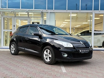 Renault Megane, 2014г, передний привод, механика