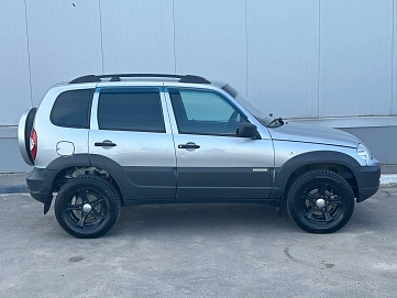 Chevrolet Niva, 2016г., полный привод, механика