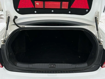 Peugeot 408, 2013г, передний привод, механика