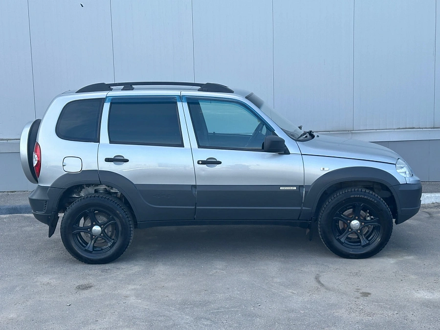 Chevrolet Niva, 2016г., полный привод, механика