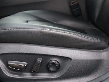 Toyota Camry, 2021г, передний привод, автомат