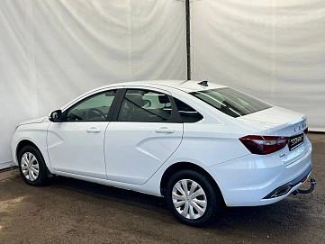 Lada (ВАЗ) Vesta, 2023г, передний привод, механика