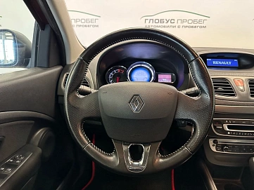 Renault Megane, 2014г, передний привод, автомат