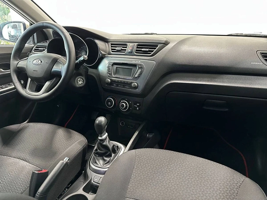 Kia Rio, 2013г., передний привод, механика