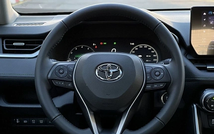 Toyota RAV4, 2025г, полный привод, вариатор