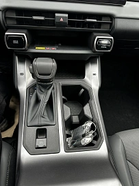 Toyota RAV4, 2025г, полный привод, вариатор