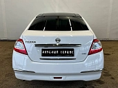 Nissan Teana, 2013г., передний привод, вариатор