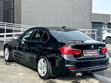 BMW 3 серии, 2018г, задний привод, автомат