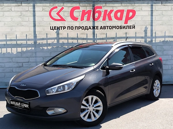 Kia Ceed, 2013г., передний привод, автомат