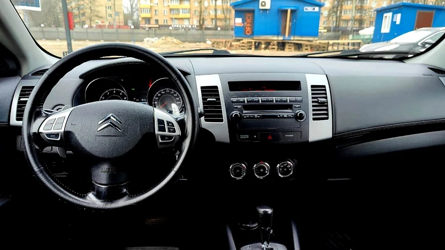 Citroen C-Crosser, 2011г., передний привод, вариатор