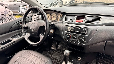 Mitsubishi Lancer, 2005г, передний привод, механика