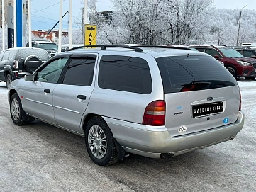 Ford Mondeo, 2000г, передний привод, механика
