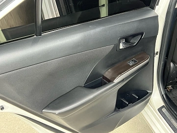 Toyota Camry, 2014г, передний привод, автомат
