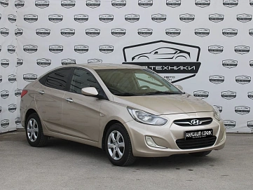 Hyundai Solaris, 2011г, передний привод, механика