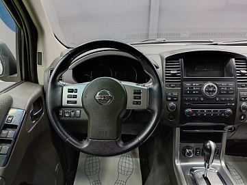 Nissan Pathfinder, 2011г, полный привод, автомат