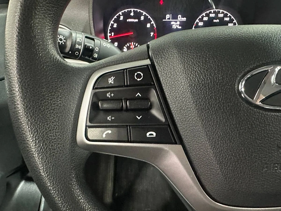 Hyundai Solaris, 2020г., передний привод, автомат