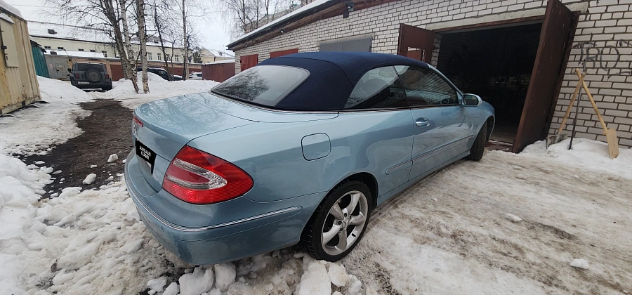 Mercedes-Benz CLK-Класс, 2004г., задний привод, автомат