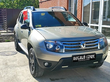 Renault Duster, 2012г, полный привод, механика