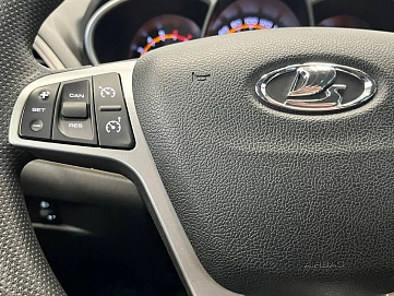 Lada (ВАЗ) Vesta, 2019г, передний привод, механика