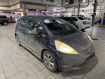 Honda Fit, 2007г, передний привод, вариатор