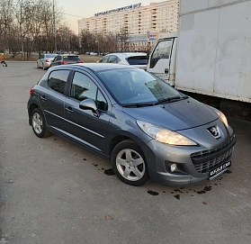 Peugeot 207, 2010г, передний привод, робот