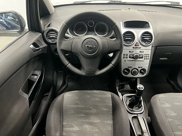Opel Corsa, 2011г, передний привод, механика