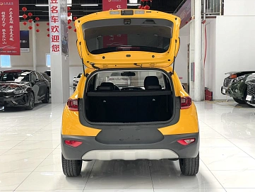 Kia Stonic, 2022г, передний привод, автомат