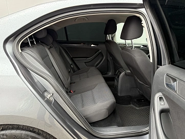 Volkswagen Jetta, 2014г, передний привод, робот