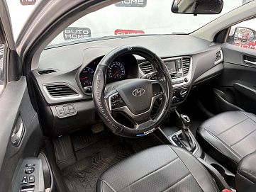 Hyundai Solaris, 2018г., передний привод, автомат