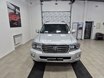 Toyota Land Cruiser, 2012г, полный привод, автомат