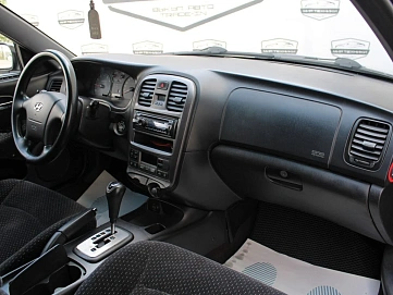 Hyundai Sonata, 2008г, передний привод, автомат