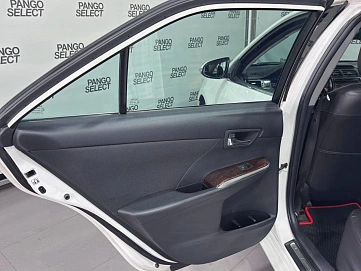 Toyota Camry, 2016г, передний привод, автомат