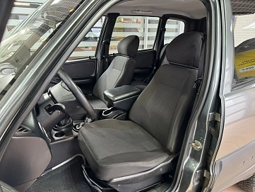 Chevrolet Niva, 2010г, полный привод, механика