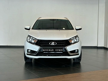 Lada (ВАЗ) Vesta, 2019г, передний привод, механика