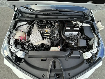 Toyota Corolla, 2022г, передний привод, вариатор