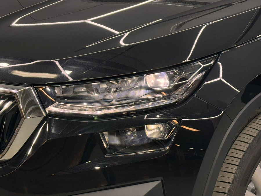 Skoda Kodiaq, 2024г., полный привод, робот