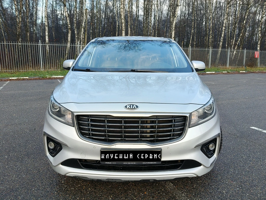 Kia Carnival, 2019г., передний привод, автомат