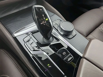 BMW 5 серии, 2020г., полный привод, автомат