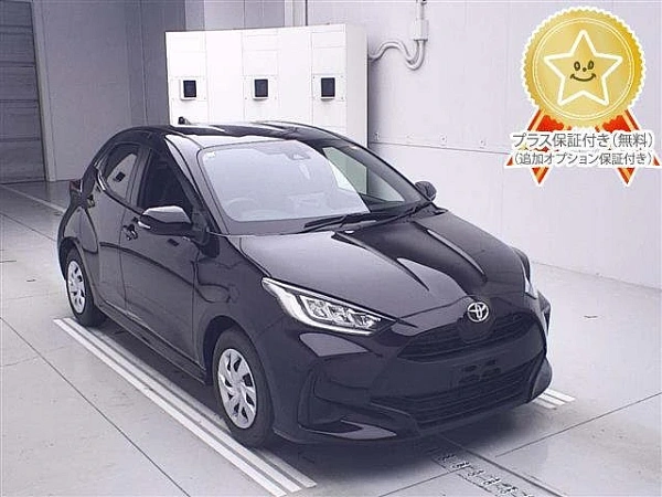Toyota Yaris, 2021г., передний привод, вариатор