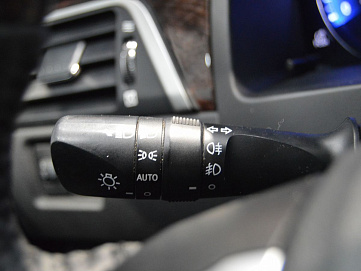 Toyota Camry, 2015г, передний привод, автомат
