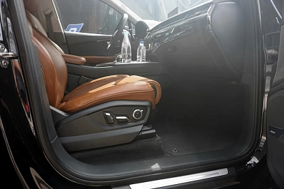 Audi Q7, 2018г, полный привод, автомат