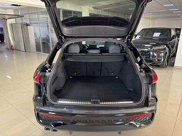 Audi Q5 Sportback, 2025г, полный привод, робот