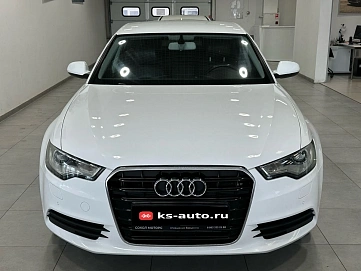 Audi A6, 2013г, передний привод, вариатор